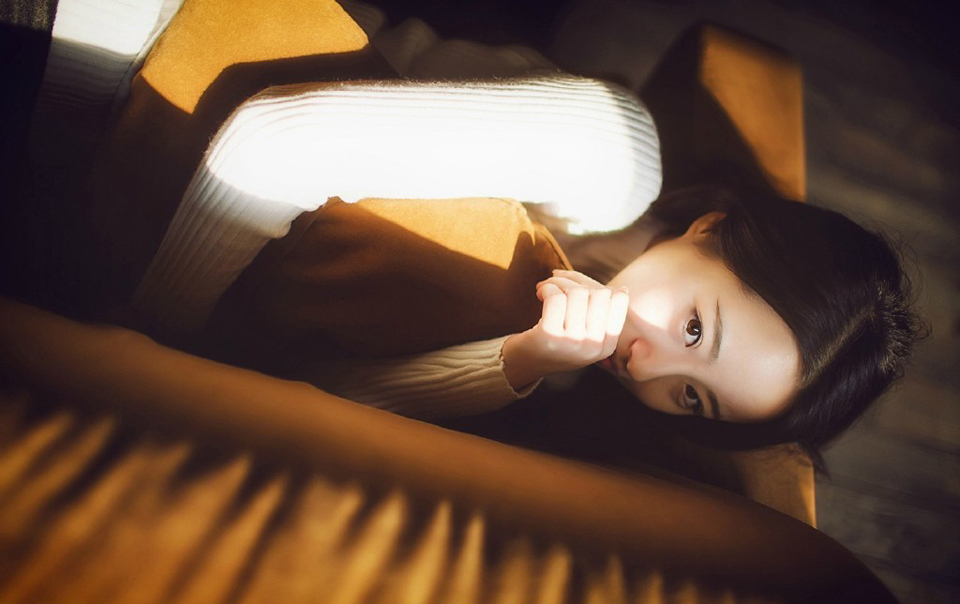 没有条件的朋友，不叫朋友，那叫手足了。——三毛《随想》